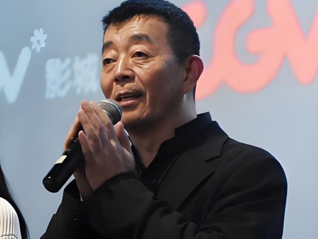 互相出轨、各玩各的！结婚32年后，蒋雯丽夫妇终于遭到了“反噬”