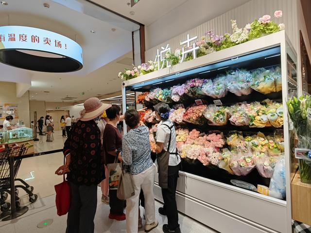 悦活里来南京了，这份导购攻略也来了