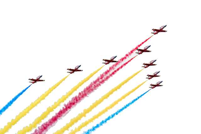 免费旅游大巴明起就位！看完航空展开逛！