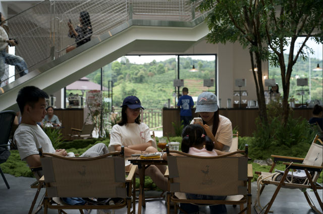 跟着赛事去旅行 | 骑到普洱思茅才知道 茶+咖=我的多巴胺双倍风暴