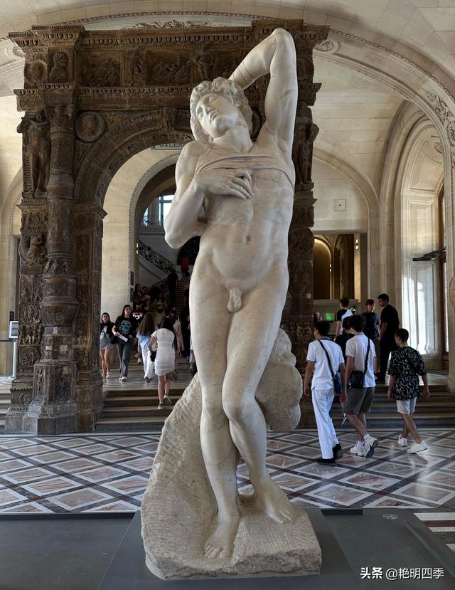 欧游杂记（8）‖ 卢浮宫，让人眼花缭乱而又惊叹不已