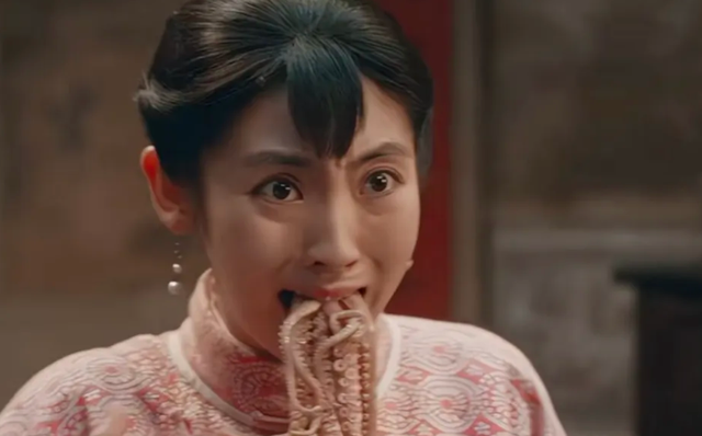 不会演就别尬演，《生万物》最大的败笔，就是请了她这个"戏混子"