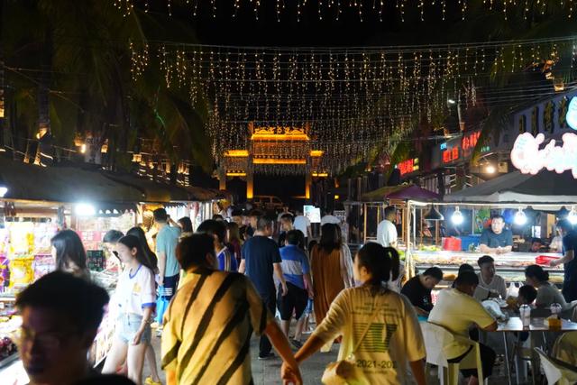 夯爆了!万宁7条春节旅游线路,喊您穿短袖过大年!