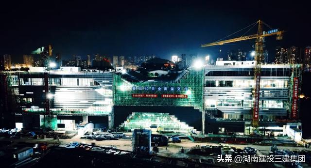 灯火通明抢进度 戮力攻坚倒计时 | 怀化四大文旅地标挂图作战迎盛会