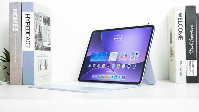 OPPO Pad 5 幸运紫：流光丝绸质感拉满，轻薄机身尽显时尚随性