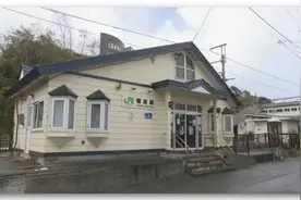 中国女游客在北海道被逮捕！不满孩子的熊行为被拍，对他人动手图片