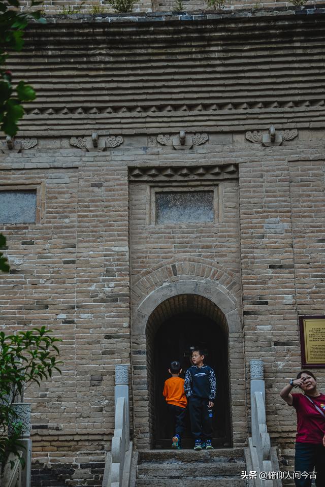 国内唯一敢谈情的寺庙，藏着中国古代声学奇迹