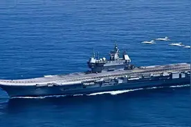 印航母驶向阿拉伯海，美以军机抵印，地面部队已开火，真打起来了图片