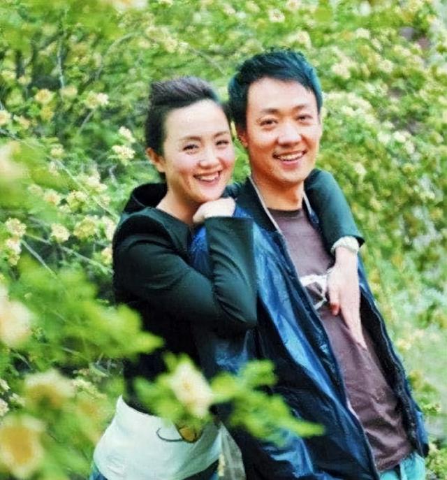 朱媛媛去世仅3个月，恶心一幕发生，辛柏青被喊话迎娶马伊琍