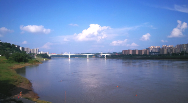 不营销不扎堆！山水小城日常即旅行，待过就不想离开