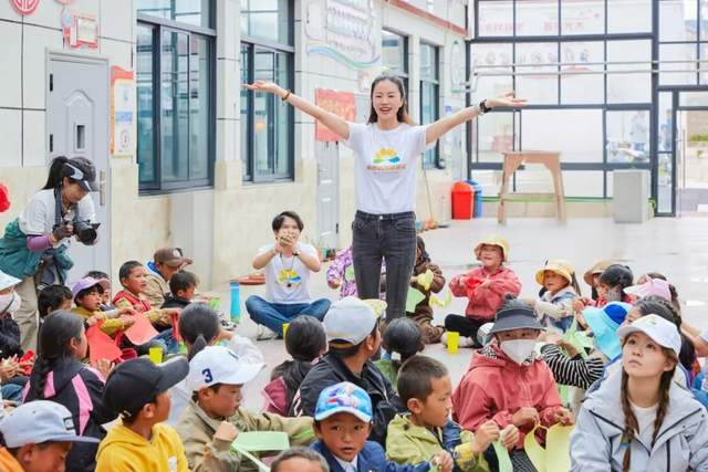 9年坚守,与爱同行!2025澳优基金会海普诺凯格桑花公益行圆满收官