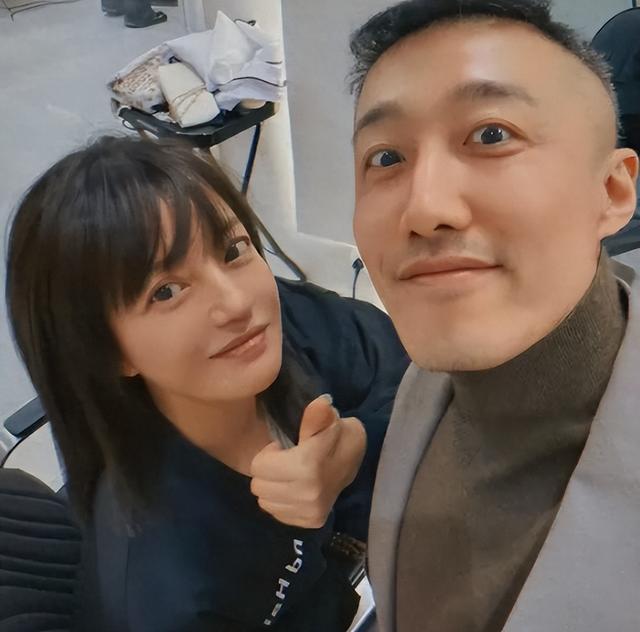 封杀4年后，49岁赵薇又有消息，因胃癌去世传闻5个月前就真相大白