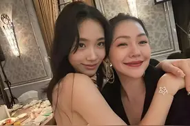 被内地网友抵制后，小S次女许韶恩更新动态，换萝莉风格仍偏妩媚图片