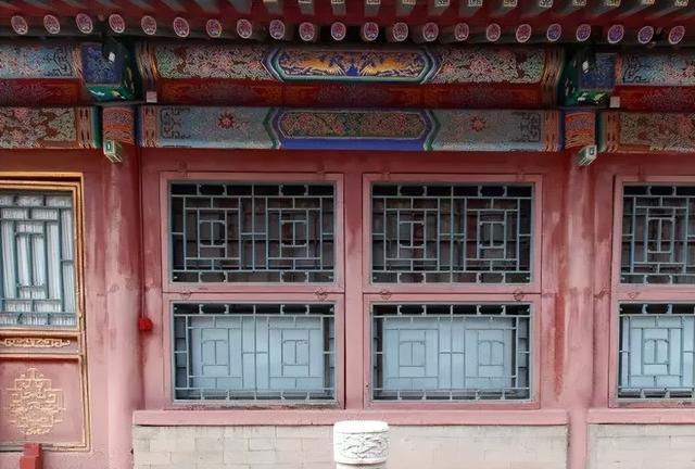 中国古建筑四合院里的“花”式浪漫