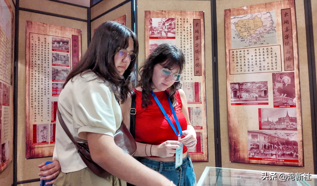 港澳及海外媒体人沉浸式漫步潮州古城街巷，品味地道潮味