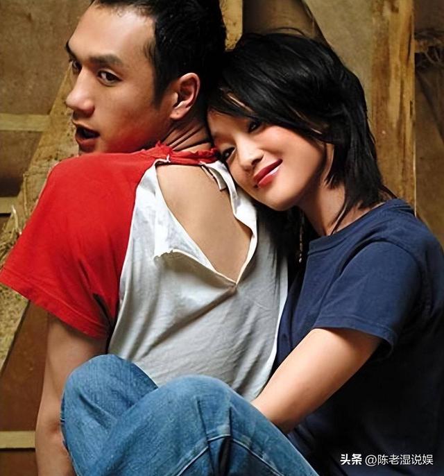从19岁开始男人不断，半百了还没玩够，“风流才女”徐静蕾现形记