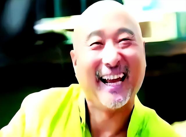 陈佩斯妹妹一家捧场《戏台》，外甥女颜值很高，妹妹张山气质不菲