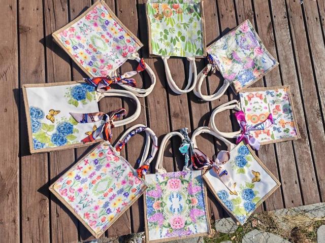 浦口区华光社区开展大马山徒步活动