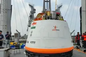 印度飞船着陆后完好如初，中国却黑得像锅底，难道是技不如人？图片