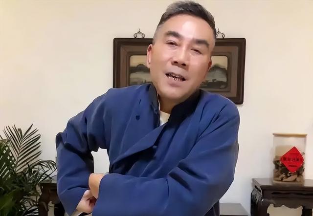 相声世家三代积累的金饭碗，被这个败家子彻底砸烂了