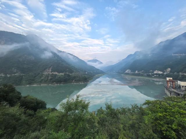 天凉好个秋，不如去甘肃的古镇里走一走