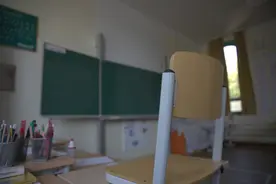 云南一小学课后延时补课每人收费400 校方回应：是自愿的图片