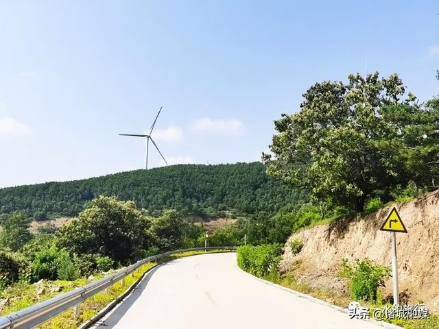 出发，去往串联诸城凤凰山、七泉山、石人山、马耳山的这条天路！