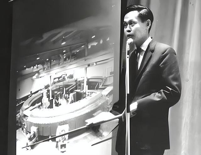 翁帆也没想到，丈夫杨振宁去世后，竟因生前一个举动再次口碑升华