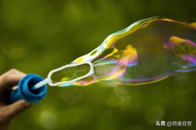 三年级语文下册第20课《肥皂泡》背记清单