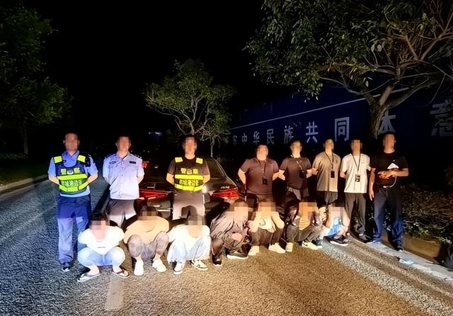 不狠不行的中越边境：数百公里的铁丝网，这下越南人看了都老实了