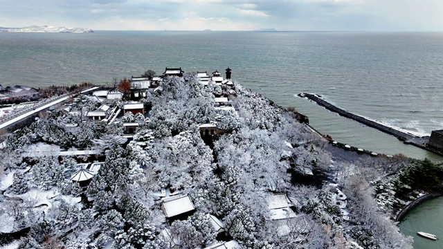 初雪来了！烟台“冰雪世界”美出新高度