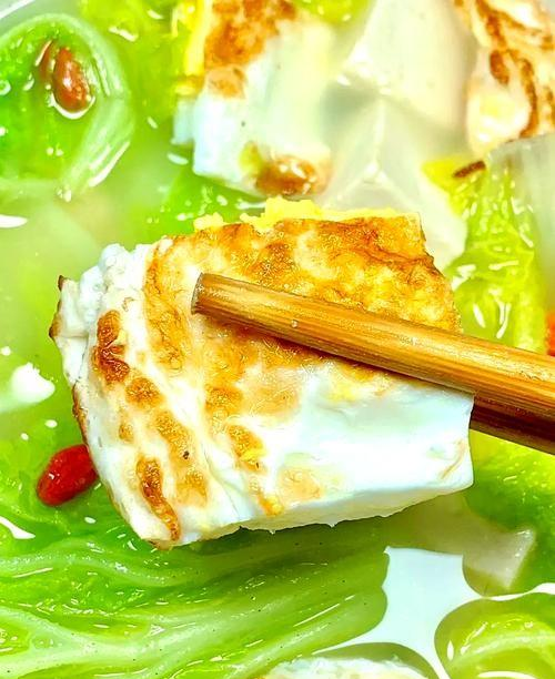 冬天使劲吃这菜，一解毒，二明目，三护肝，常吃好处多，不懂可惜