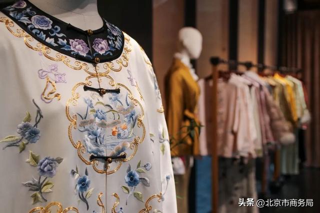 首发观察 | 北京11个月新增首店960余家，中轴线「首店藏宝图」请收好