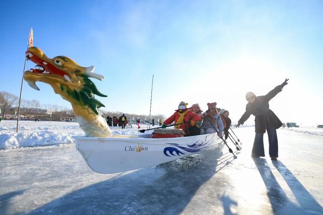 高铁1.5小时直达!体验“冬捕”现场冰湖腾鱼!