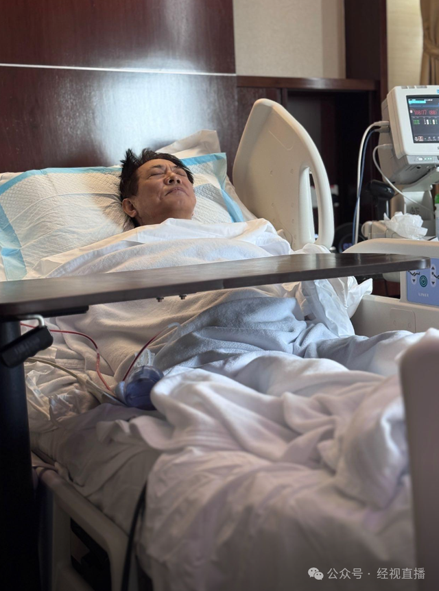 李连杰再回应“换心脏”“换血	”等传言：我心脏又没病，干嘛要换了心脏；此前关掉美颜自证清白