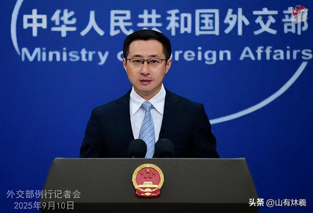 日本连开3枪，蔡英文已离岛，事态严重了，解放军通牒发往东京