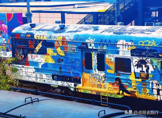 成都爆红的火车观赏地，被严重低估，拍照赏景超级惊艳，全部免费