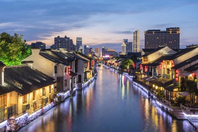 江苏新 “特大” 城市即将诞生，苏州并未入选，而是这座城市！