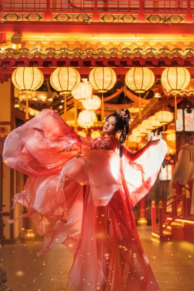 越夜越精彩！木兰不夜城入选湖北十大夜游目的地