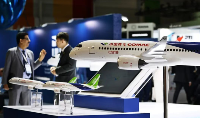 C919交付砍半，1300订单等130年？国产加速：打得越狠，中国越强