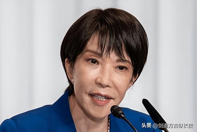 特朗普下令再次对华加税100%，但他没想到，中国早知他的底牌稀烂