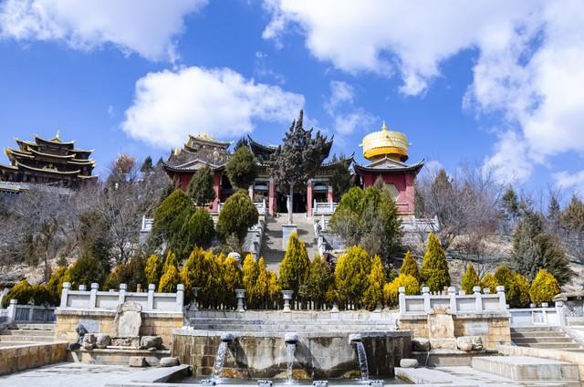 藏不住了！武汉这5处红叶胜境，惊艳了半个旅游圈