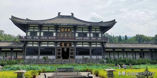 🏞旅途中的美景--柳江光明寺