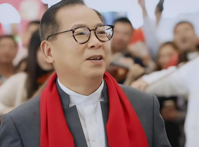 受邀观礼九三阅兵的5位明星，个个口碑好，这才是我们该追的星！
