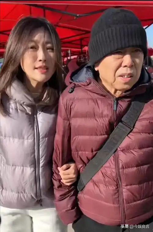 全家移民真相大白2年，享正师级待遇的潘长江，已走上另一条大道