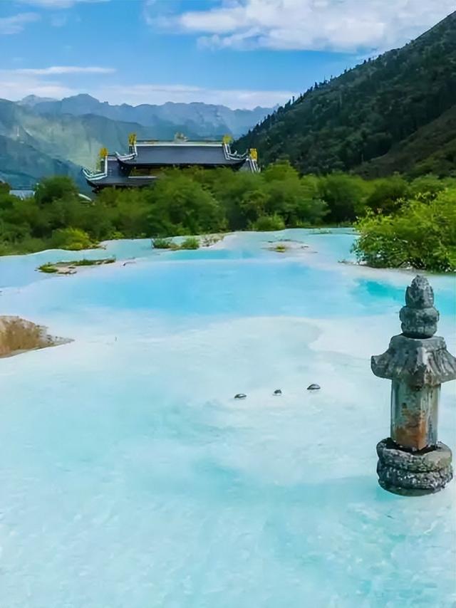 黄龙秋色正浓，快来追寻课本里的瑶池吧~