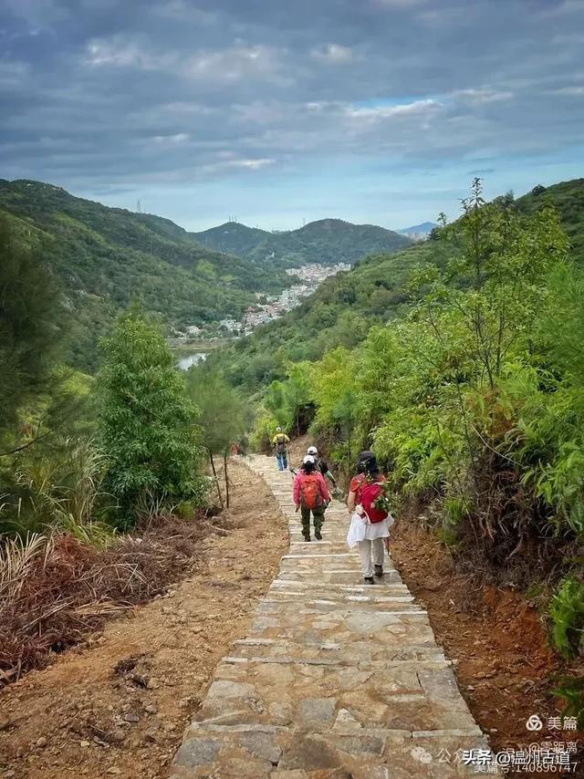秋风起，浙江这条绝美海岛风光徒步穿越线路，可以安排了！