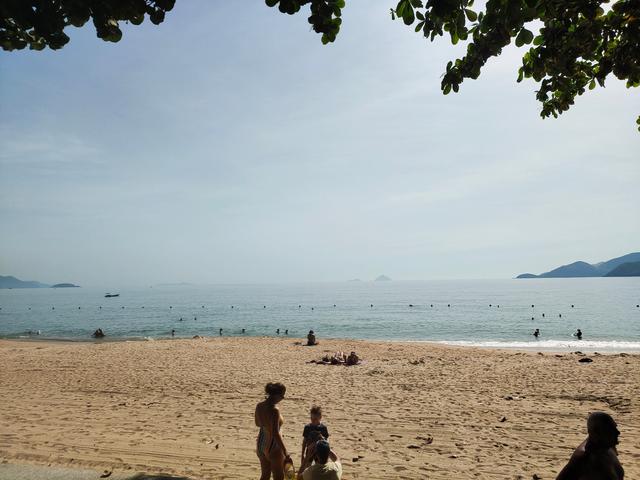 越南芽庄号称越南最美海岸线，著名度假胜地，性价比超过海南三亚