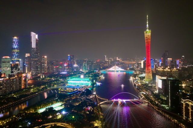 广州之夜，好燃