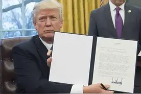 特朗普要搞新美联储，或引爆宪政危机，美国会大乱吗？图片